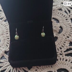 Genuine Pearl Dangle New In Box